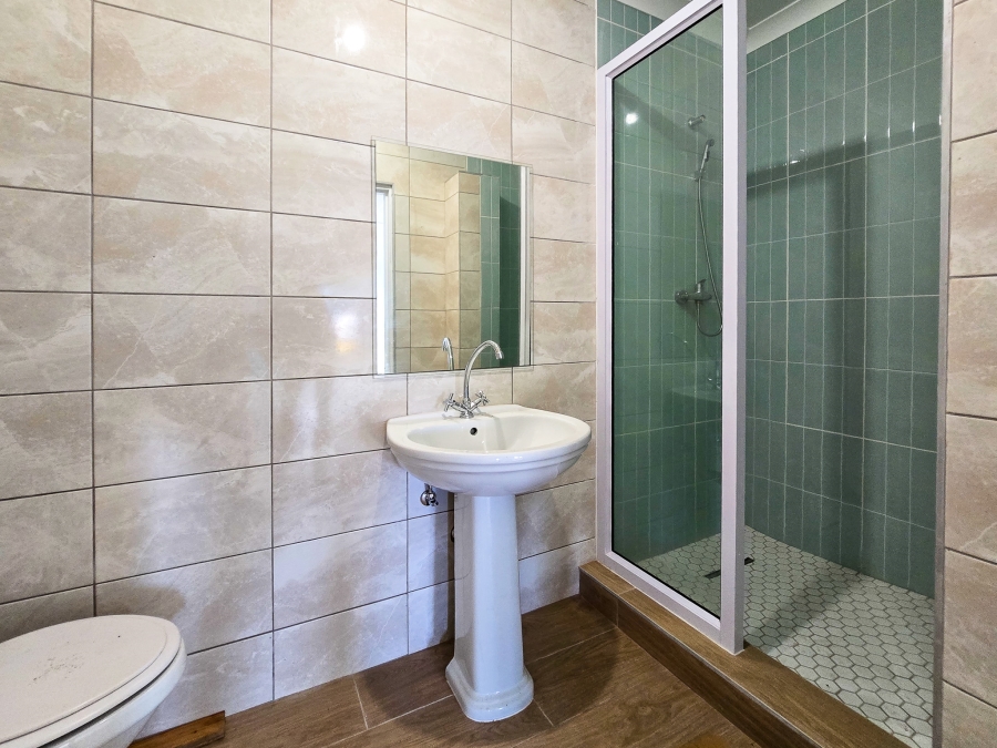 3 Bedroom Property for Sale in Cambridge Eastern Cape
